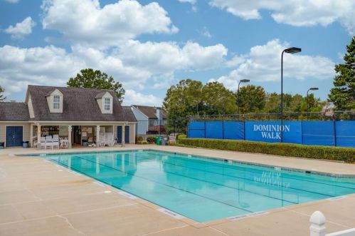 2740 Dominion Walk Ln, Lithonia GA  30078-7342 exterior