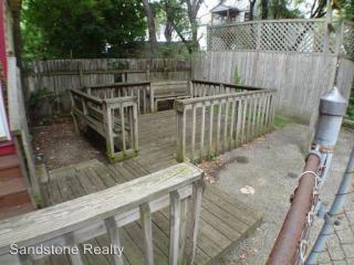 1137 144th St, Cleveland OH  44110-3672 exterior