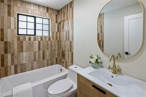 2447 39th Pl, Phoenix AZ  85008-2239 exterior