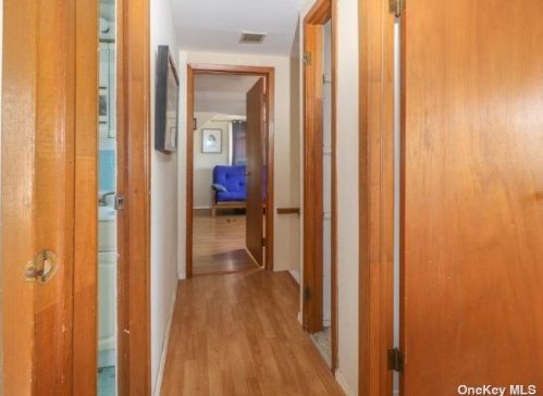 408 17 St, Babylon NY 11704-2603 exterior