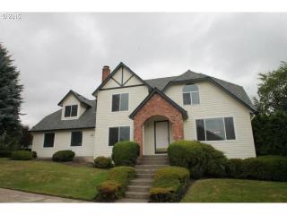 12412 Ashley St, Happy Valley, OR 97015-8627