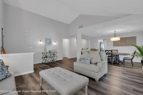 341 Devon St, Lakehurst NJ  08759-4637 exterior