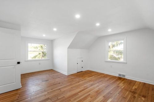 820 Old Thorn Run Rd, Moon Twp PA 15108-1152 exterior