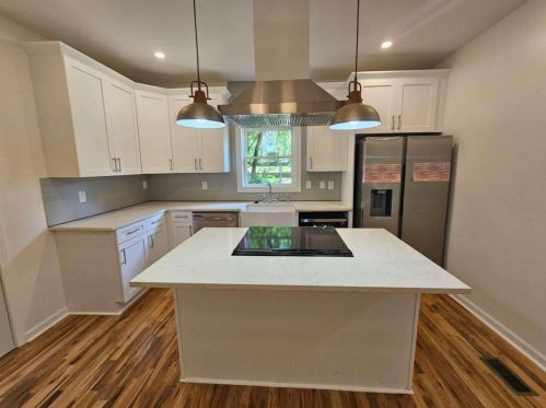 1497 Elizabeth Ln, Atlanta GA 30339-5324 exterior