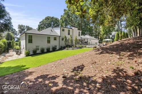 65 Barbara Ln, Atlanta GA  30327-3319 exterior