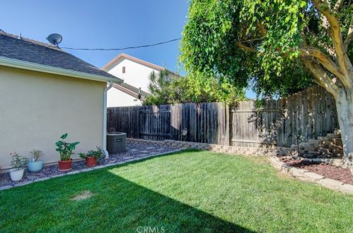 809 Candlewood St, Brea CA 92821-3617 exterior