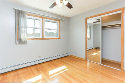 9129 Trumbull Ave, Chicago IL 60655-2507 exterior