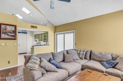 4571 Linda Ln, Chandler AZ 85226-5841 exterior