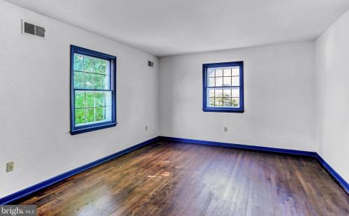 822 Broadway, Hanover PA  17331-2015 exterior