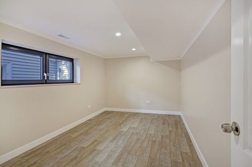 4106 Austin Ave, Chicago IL 60634-1617 exterior