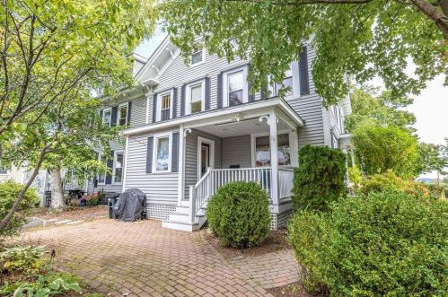 16 Tahanto St, Concord, NH 03301-4170