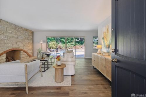 1306 Murchison Dr, Millbrae CA 94030-3026 exterior