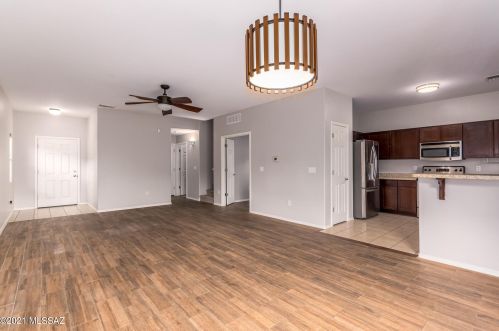 7542 Fair Meadows Loop, Tucson AZ 85756-6151 exterior