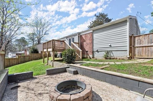 2930 Eleanor Ter, Atlanta GA  30318-6014 exterior