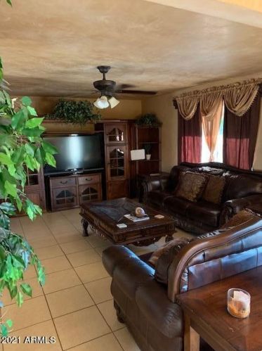 3038 40 Dr, Phoenix AZ 85051-3609 exterior