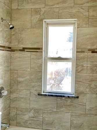 87 King Philip Rd, Worcester MA 01606-2363 exterior