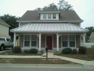 429 Hope St, Biloxi, MS 39530-6104