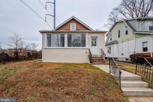 205 Cooke Ave, Manor, PA 19036-1321