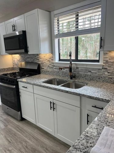 2831 Broxton Mill Ct, Lithonia GA  30039-6279 exterior