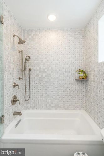 1803 Catharine St, Philadelphia PA  19146-1837 exterior