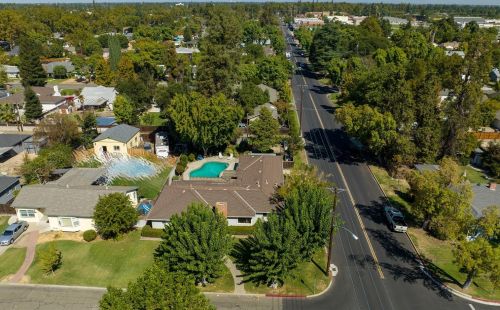 1445 Myrtle St, Turlock, CA 95380-4217