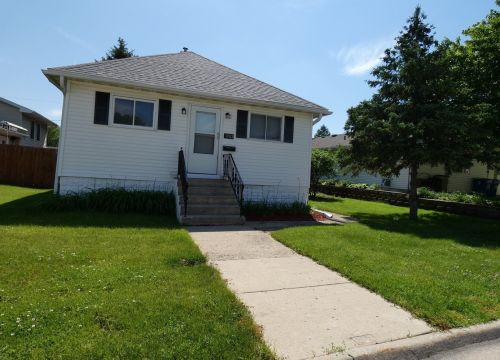 1902 Nicholson St, Joliet, IL 60403-2458