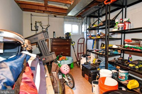 236 Jenkins St, Alexandria VA 22304-4907 exterior