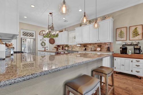 8702 Malardcrest Dr, Humble TX 77346-8106 exterior