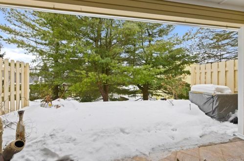 54 Campus Rd, Peekskill NY 10566-2567 exterior