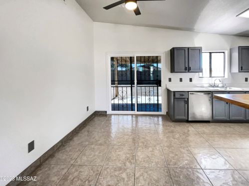 3002 Calle Rabida, Tucson AZ  85706-2779 exterior