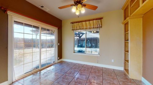 1922 Porter Way, Turlock CA 95380-3788 exterior