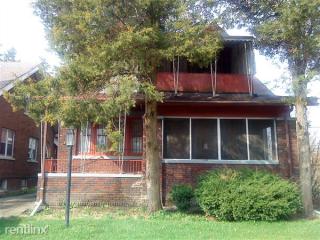 2205 Lakewood St, Detroit MI  48215-2624 exterior