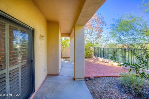 4539 Red Mesa Dr, Tucson AZ  85718-3562 exterior