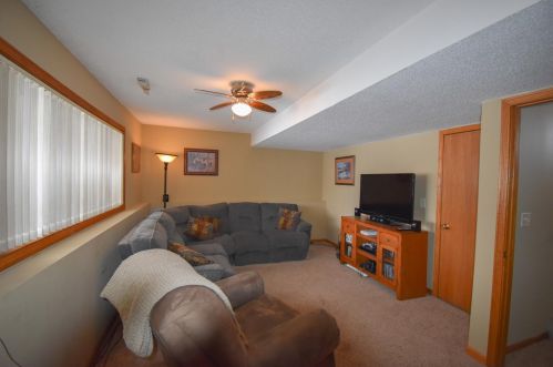 517 7th St, Sartell MN 56377-1514 exterior