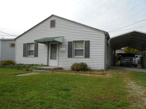 215 Mcclelland St, Salem, VA 24153-3607