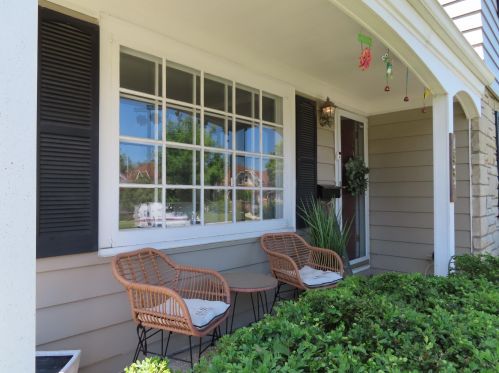 1507 54th St, Milwaukee, WI 53214-5205