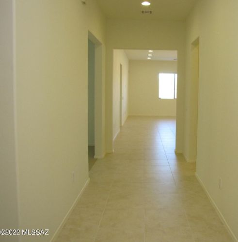 38628 Running Roses Ln, Tucson AZ  85739 exterior