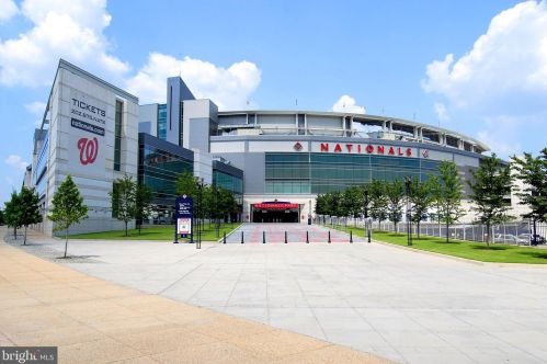 1029 5th St, Washington DC  20002-3533 exterior