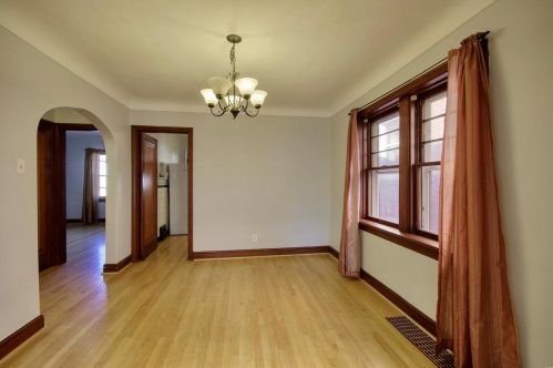 5559 Devonshire Ave, Saint Louis MO 63109-2872 exterior