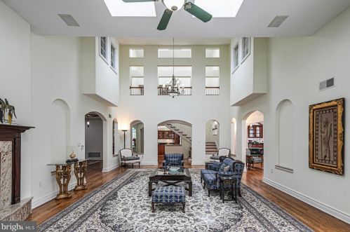 76 Pettit Pl, Princeton NJ 08540-7645 exterior