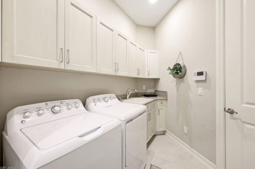 6644 Roma Way, Naples FL 34113-1722 exterior