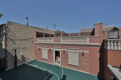 716 Schubert Ave, Chicago IL 60614-1247 exterior