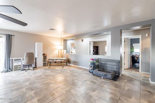 7498 Giachery Ave, Tucson AZ  85747-5613 exterior