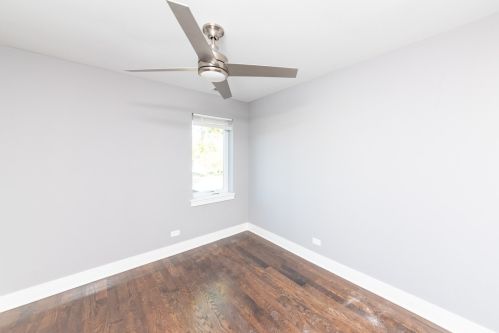 6758 Artesian Ave, Chicago IL  60645-4614 exterior