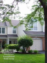 203 Hidden Pond Cir, Aurora IL  60504-5866 exterior