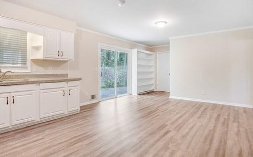 2170 Golden Dawn Dr, Atlanta GA  30311-5414 exterior