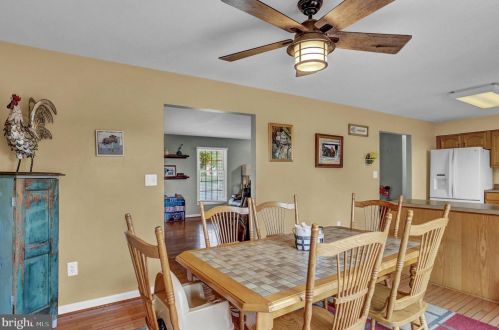 286 Bollinger Rd, Littlestown PA 17340-9121 exterior