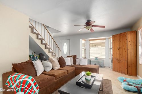 19821 9th Pl, Phoenix AZ  85024-1125 exterior