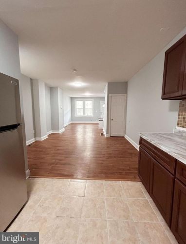 5221 American St, Philadelphia PA  19120-3324 exterior