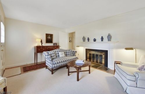 350 Lafayette Ave, Chatham Township, NJ 07928-1652